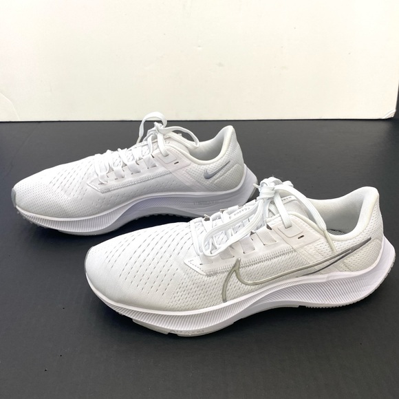 Nike Women's White Metallic Air Zoom Pegasus 38 Athletic Trainer CW7358-100 - Picture 7 of 13
